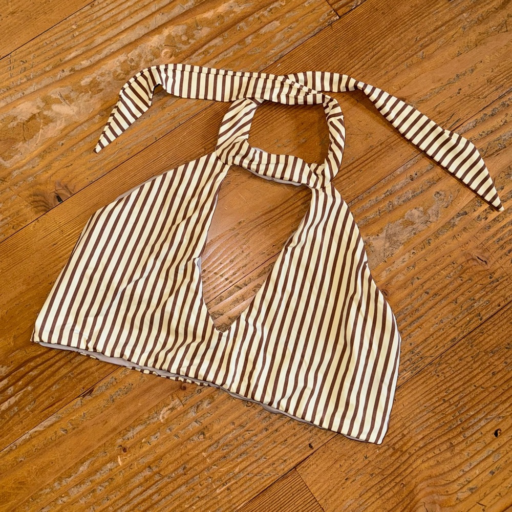 San Lorenzo Keyhole Halter Bikini Top - Size Medium